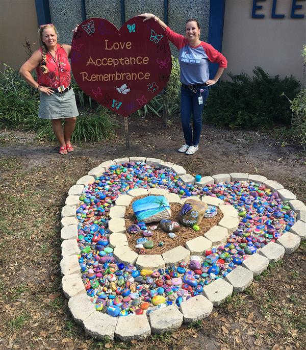Heart Rock Garden Picture 4
